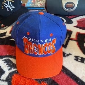 Vintage Denver Broncos SnapBack